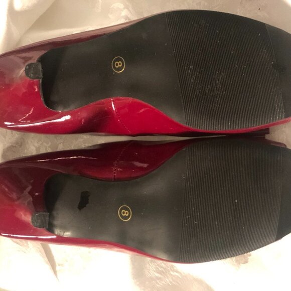 Red Patent - Picture 14 of 16